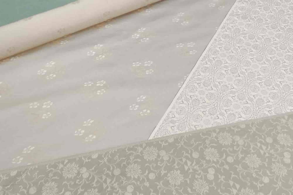 高野山 加勢田芳雲堂による掛け軸表装に用いる裂地の見本